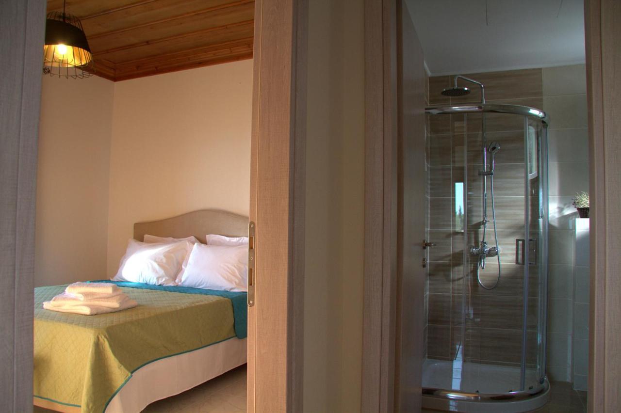 Melikiron Luxury Apartments Agios Nikitas Exterior photo