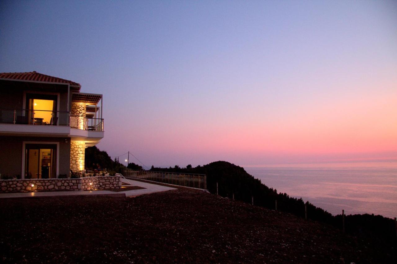 Melikiron Luxury Apartments Agios Nikitas Exterior photo