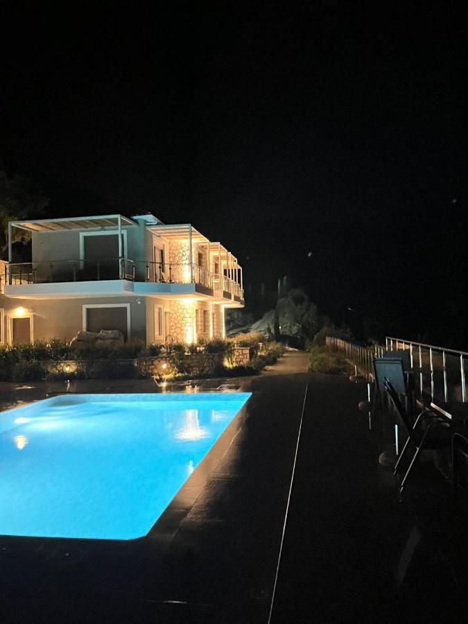 Melikiron Luxury Apartments Agios Nikitas Exterior photo